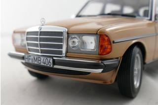 Mercedes S123 T-Modell - champagner-met. (Code 473) mit AMG Package \"Limited 500 pieces\" - Sticker on the box   Norev 1:18 Metallmodell 4 Türen, Motorhaube und Kofferraum zu öffnen!